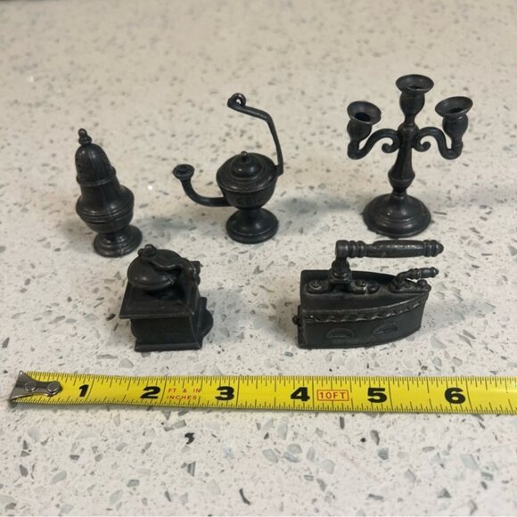 Vintage Holland Dutch 7 Pc FOCA OOSTERBEEK Dollhouse Pewter Miniatures - Picture 2 of 5